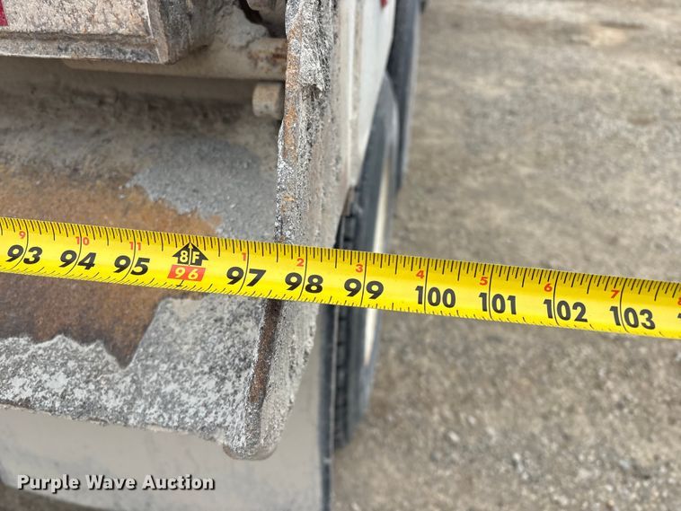 image for item EV2653 1991 Ford LTA9000 dump truck