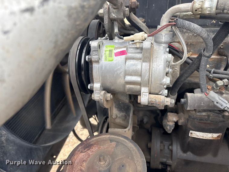 image for item EV2653 1991 Ford LTA9000 dump truck