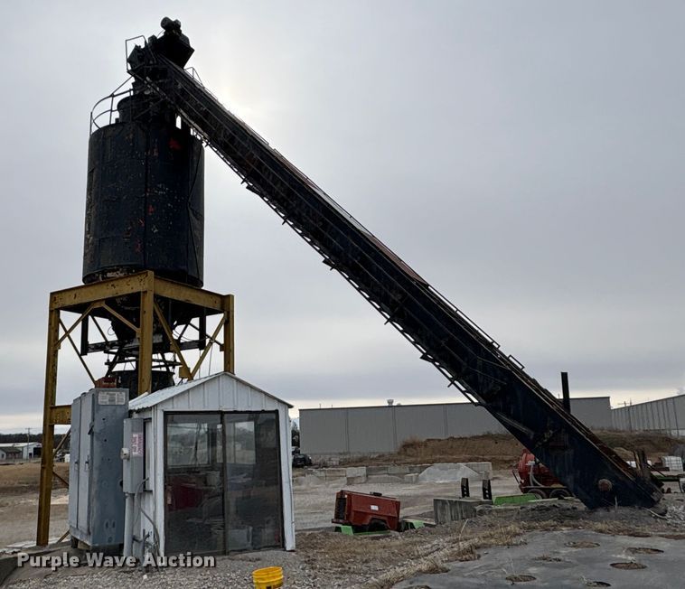 image for item EV2655 Asphalt silo
