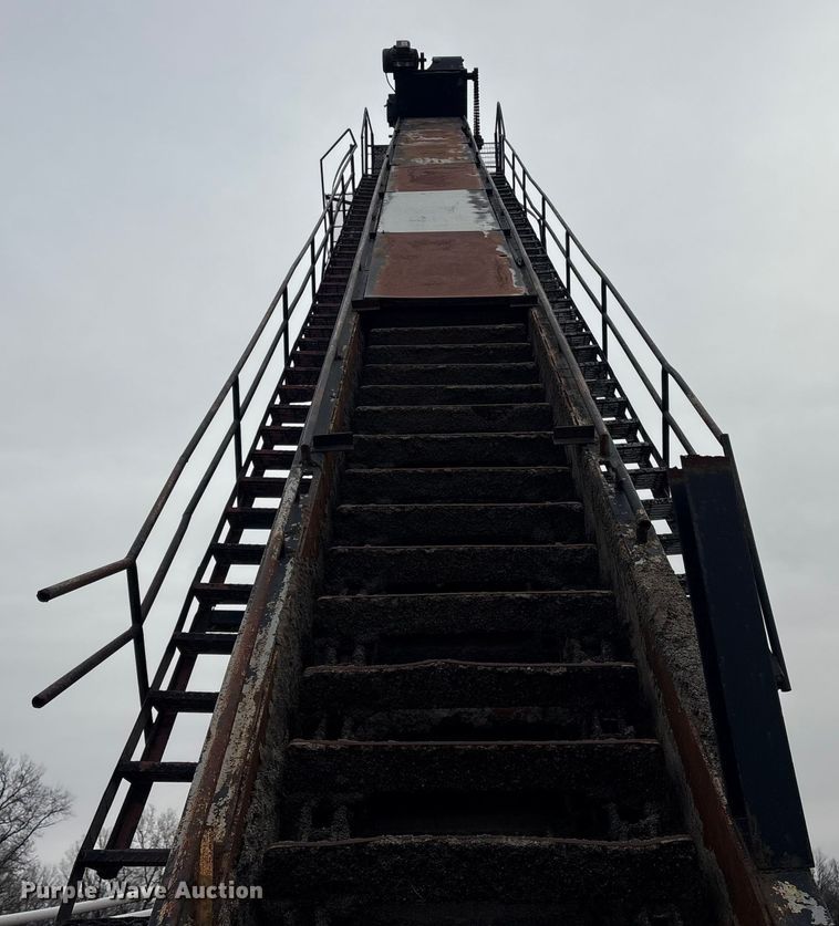 image for item EV2655 Asphalt silo