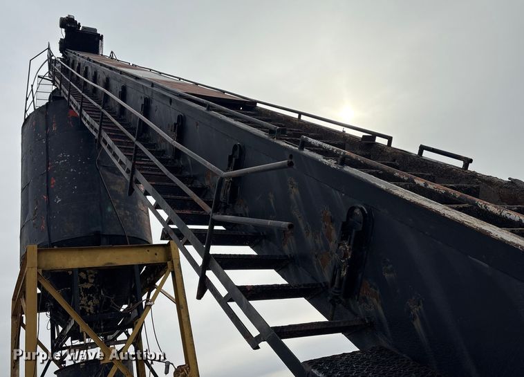 image for item EV2655 Asphalt silo