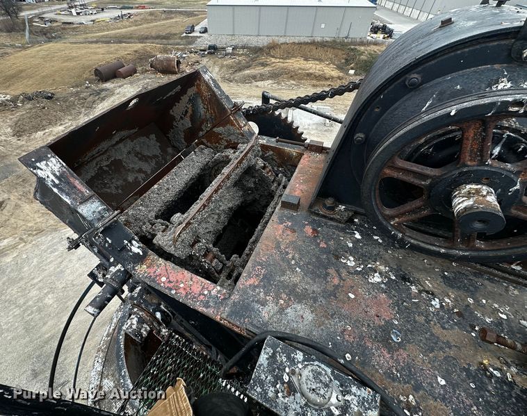 image for item EV2655 Asphalt silo