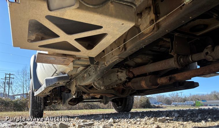 image for item EV3292 2016 Ford F550 Super Duty XL bucket truck