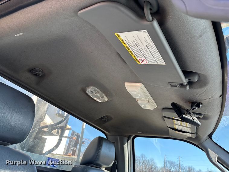 image for item EV3292 2016 Ford F550 Super Duty XL bucket truck