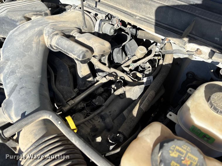 image for item EV3292 2016 Ford F550 Super Duty XL bucket truck