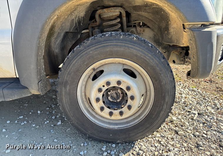 image for item EV3292 2016 Ford F550 Super Duty XL bucket truck