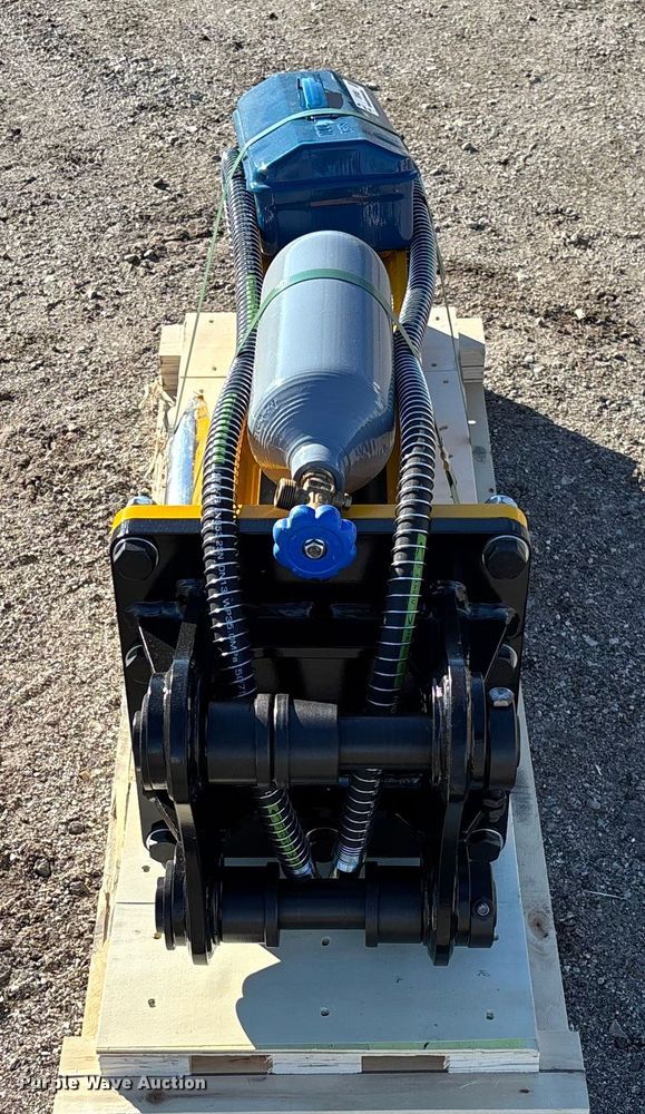 image for item EV3455 2025 PC530 breaker