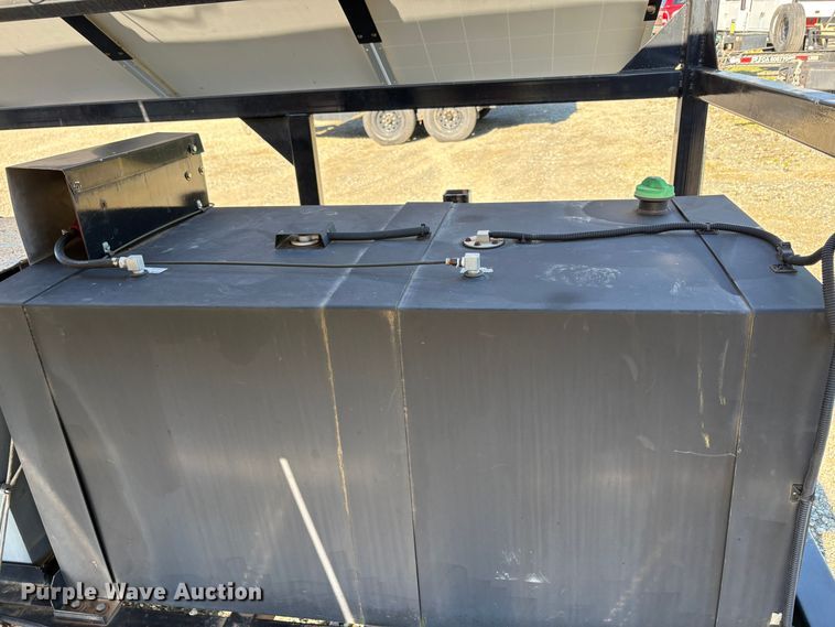 image for item EV8193 2015 Island power USA 6048-US-10 solar panel trailer