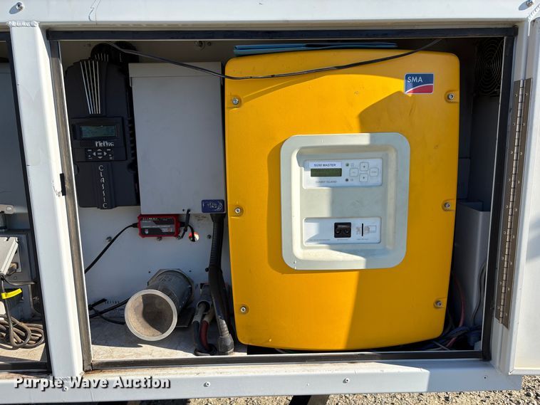 image for item EV8193 2015 Island power USA 6048-US-10 solar panel trailer