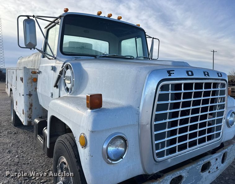 image for item FB0547 1976 Ford 800 fuel truck
