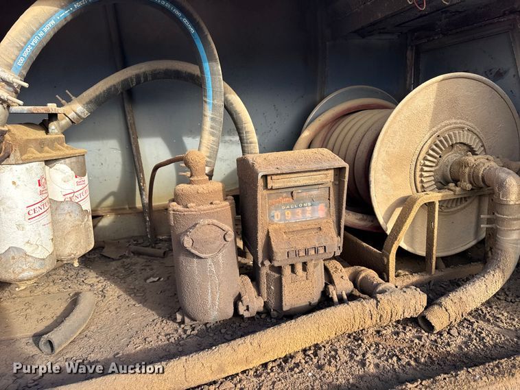 image for item FB0547 1976 Ford 800 fuel truck