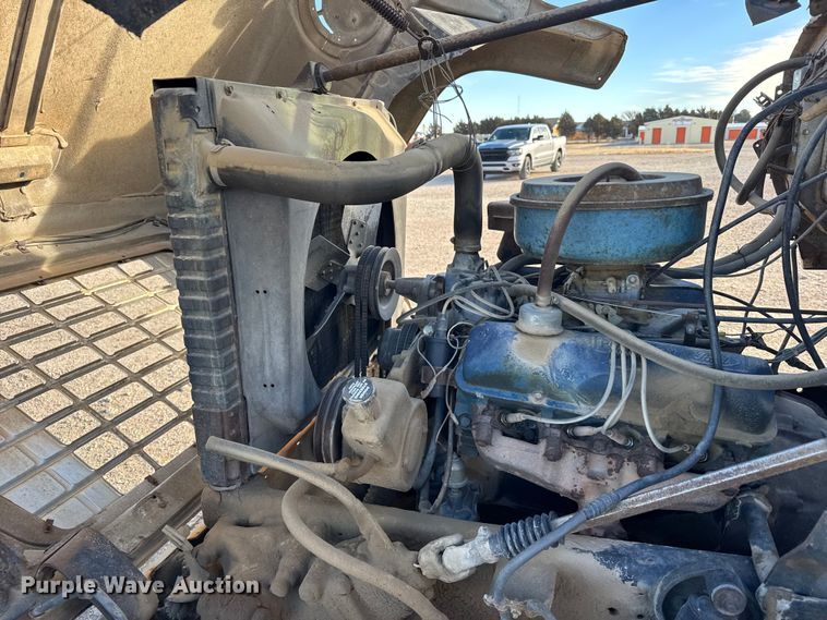 image for item FB0547 1976 Ford 800 fuel truck