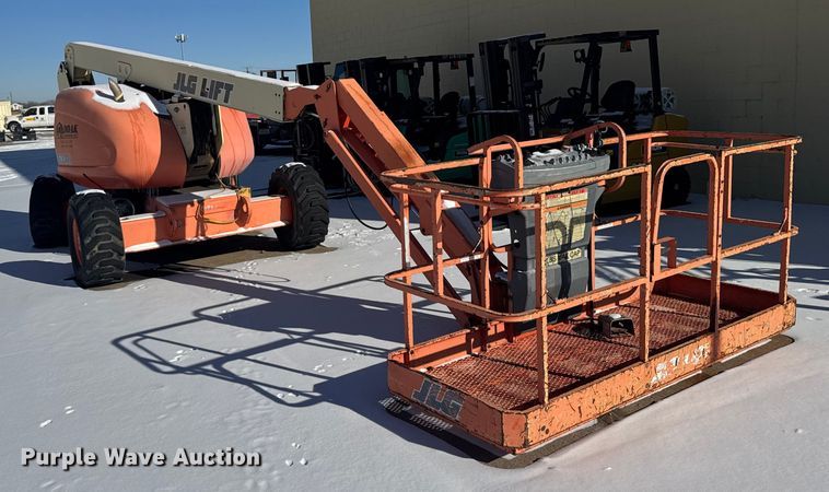 image for item FB0650 1998 JLG 600AJ boom lift