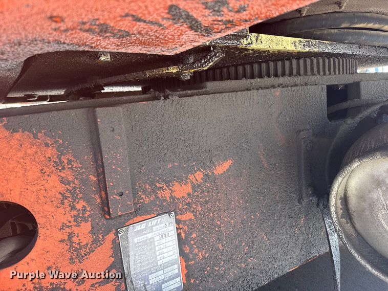 image for item FB0650 1998 JLG 600AJ boom lift