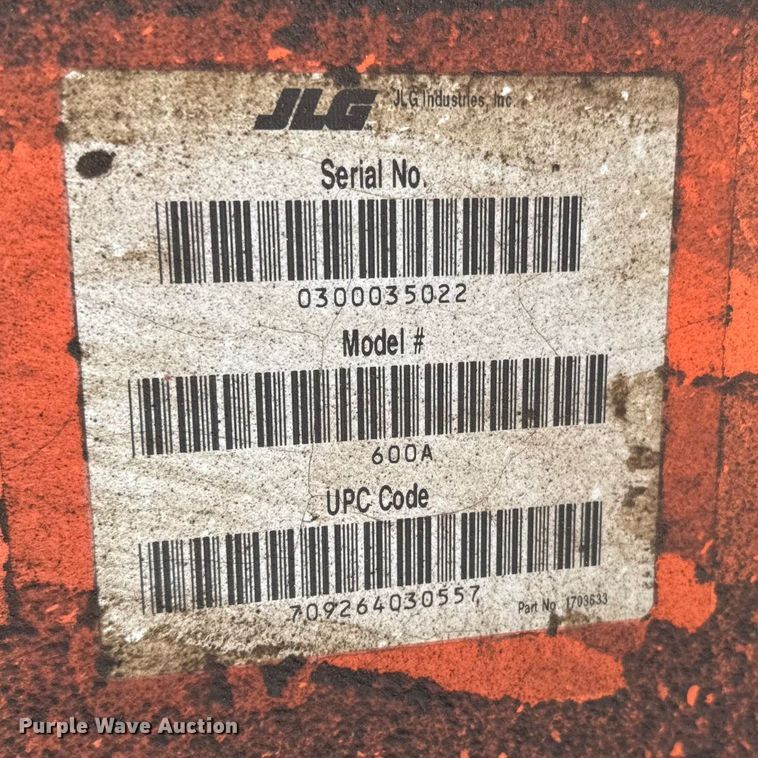 image for item FB0650 1998 JLG 600AJ boom lift