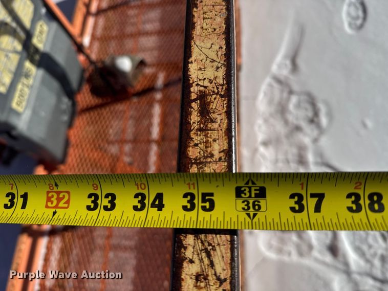 image for item FB0650 1998 JLG 600AJ boom lift