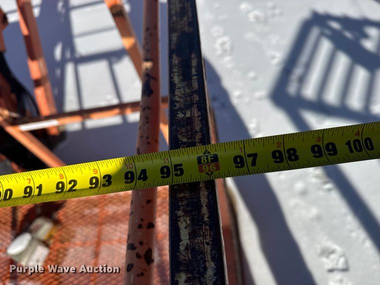 image for item FB0650 1998 JLG 600AJ boom lift