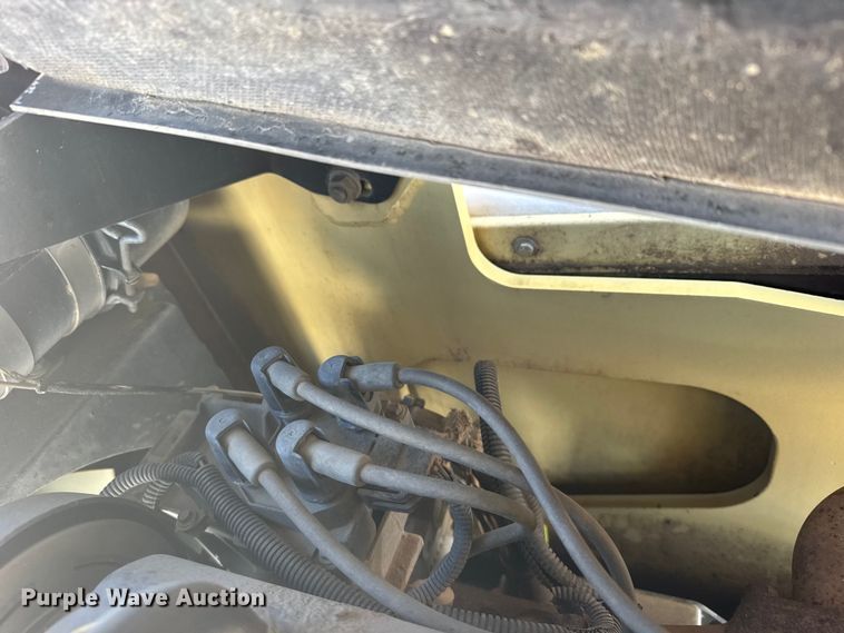 image for item FB0650 1998 JLG 600AJ boom lift