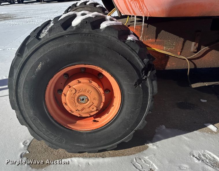 image for item FB0650 1998 JLG 600AJ boom lift