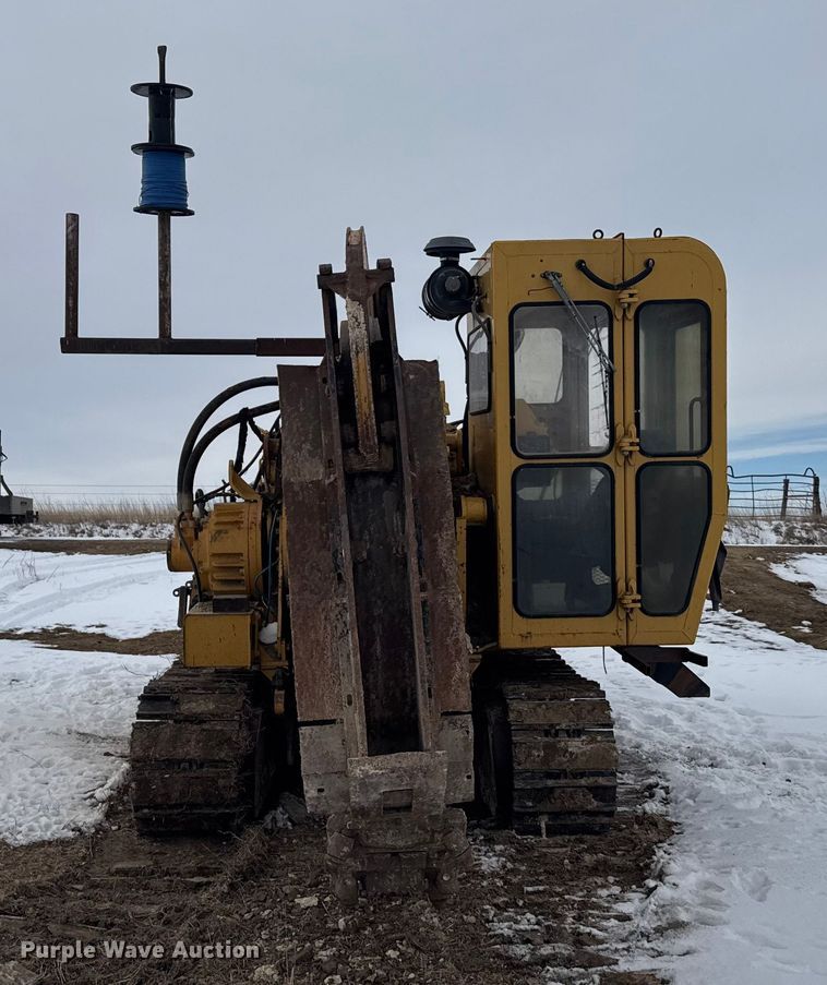 image for item FB0653 2005 Vermeer T655 commander 2 trencher