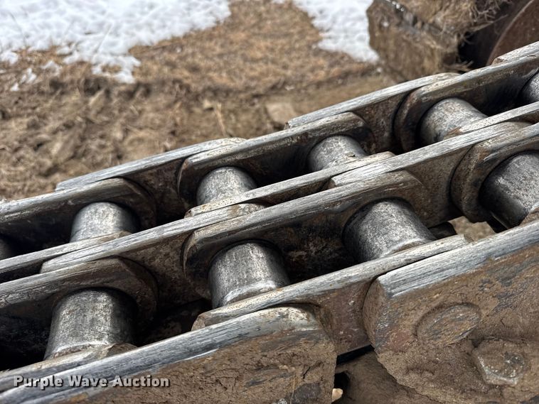 image for item FB0653 2005 Vermeer T655 commander 2 trencher