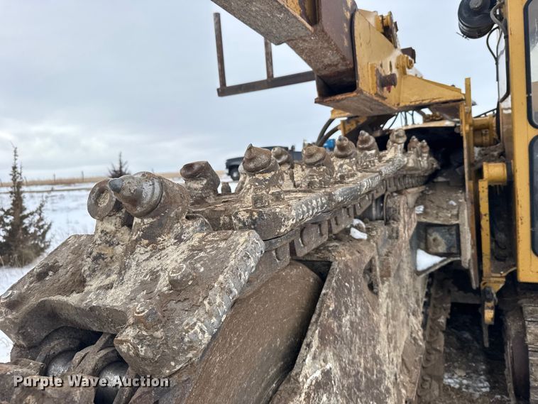 image for item FB0653 2005 Vermeer T655 commander 2 trencher