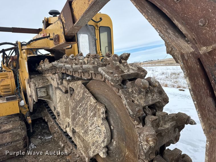 image for item FB0653 2005 Vermeer T655 commander 2 trencher