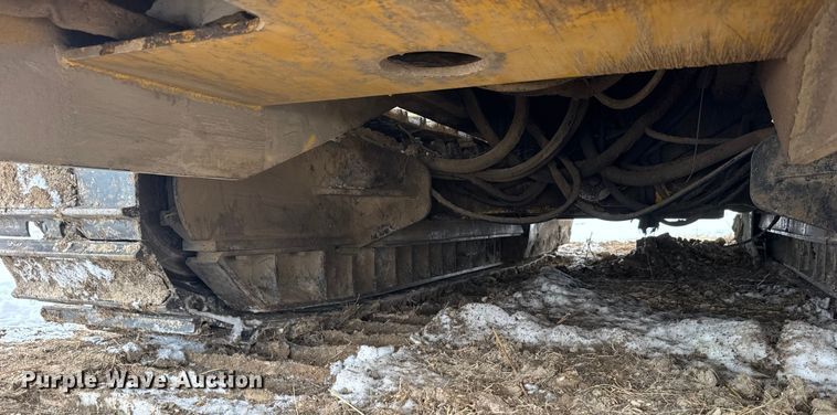 image for item FB0653 2005 Vermeer T655 commander 2 trencher