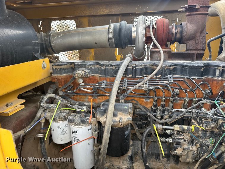 image for item FB0653 2005 Vermeer T655 commander 2 trencher