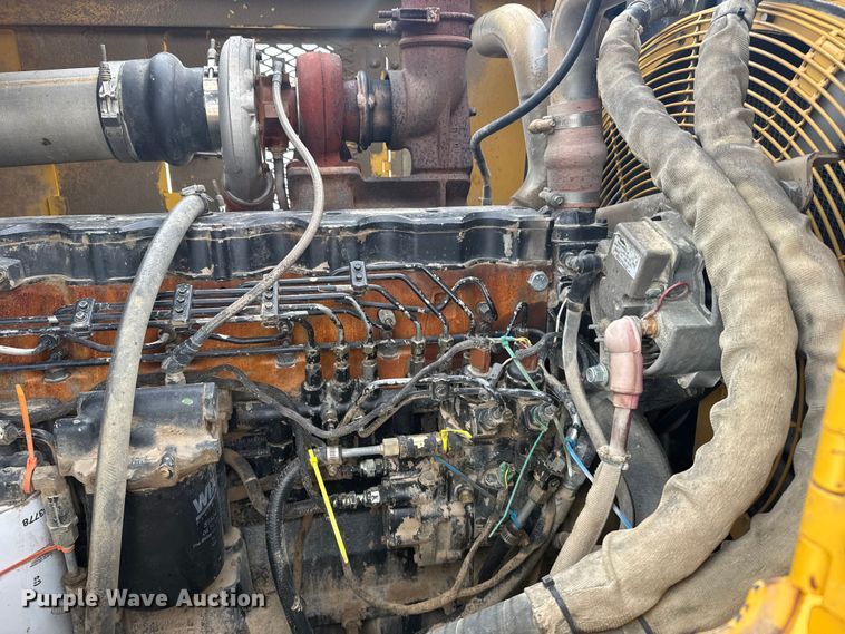 image for item FB0653 2005 Vermeer T655 commander 2 trencher