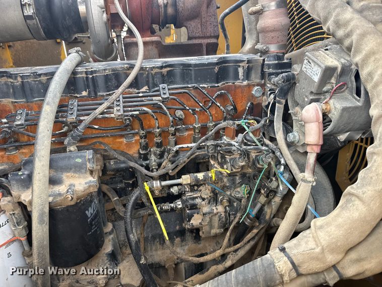 image for item FB0653 2005 Vermeer T655 commander 2 trencher