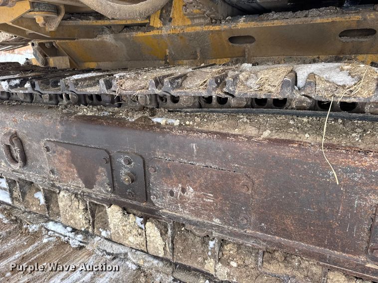 image for item FB0653 2005 Vermeer T655 commander 2 trencher