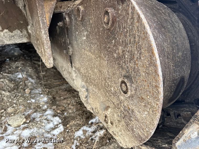 image for item FB0653 2005 Vermeer T655 commander 2 trencher