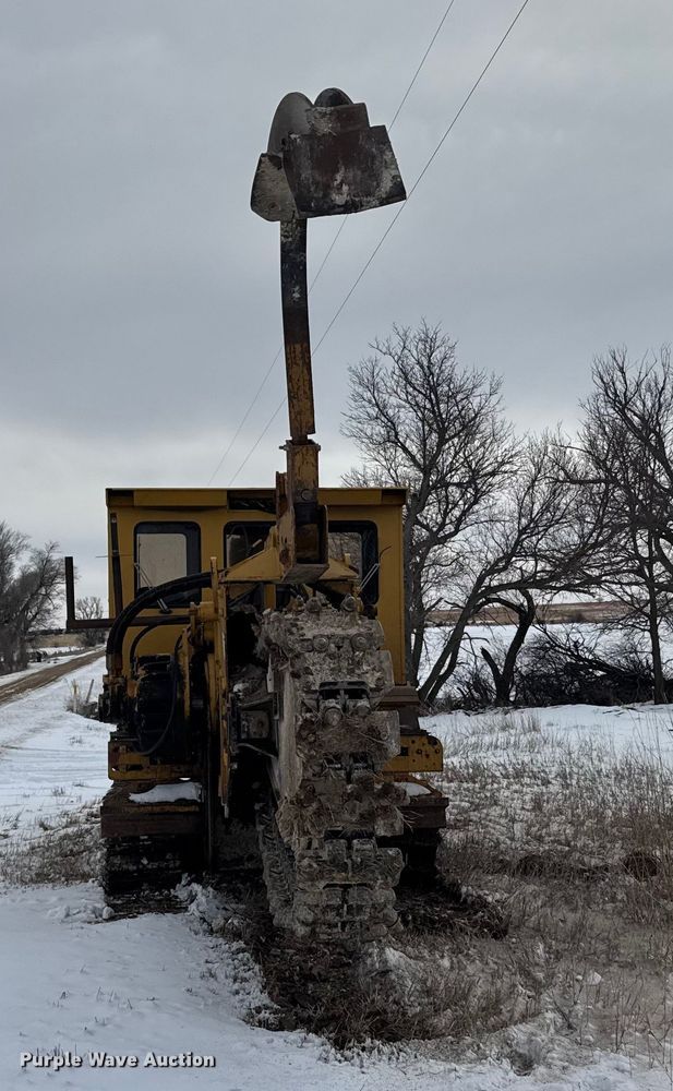 image for item FB0655 2001 Vermeer T758TR trencher