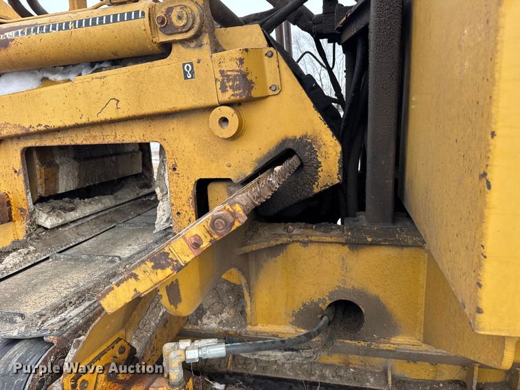 image for item FB0655 2001 Vermeer T758TR trencher