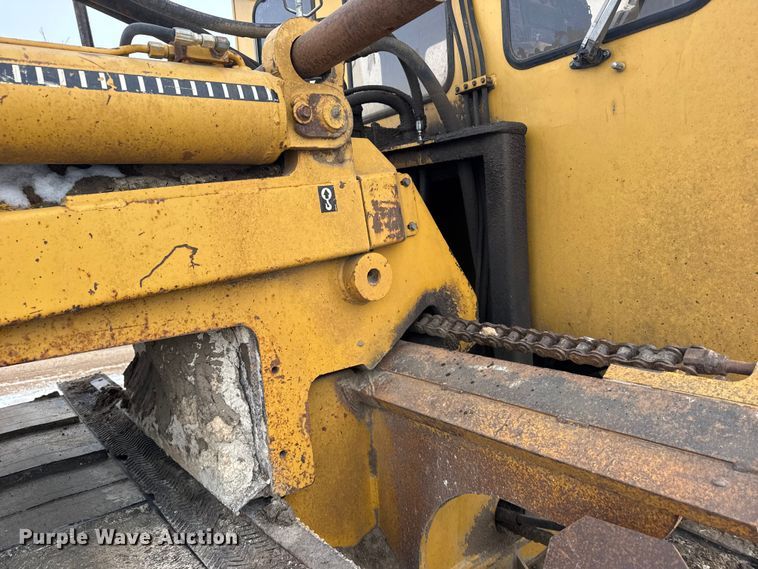 image for item FB0655 2001 Vermeer T758TR trencher