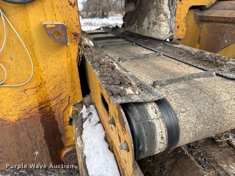 image for item FB0655 2001 Vermeer T758TR trencher