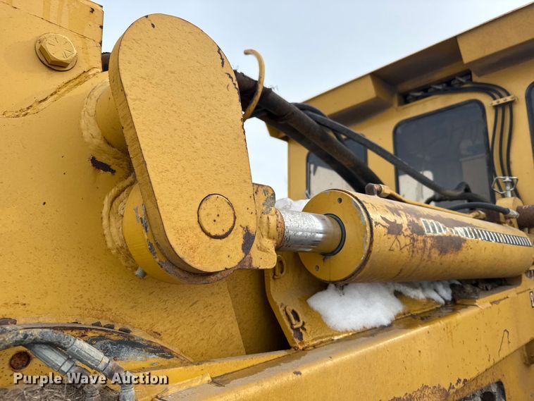 image for item FB0655 2001 Vermeer T758TR trencher