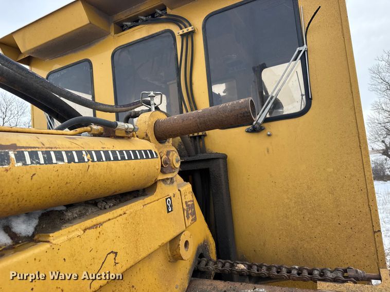 image for item FB0655 2001 Vermeer T758TR trencher