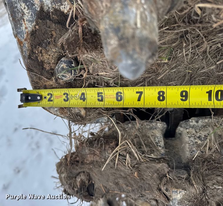 image for item FB0655 2001 Vermeer T758TR trencher