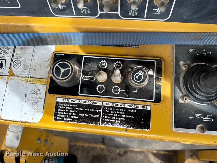 image for item FB0655 2001 Vermeer T758TR trencher