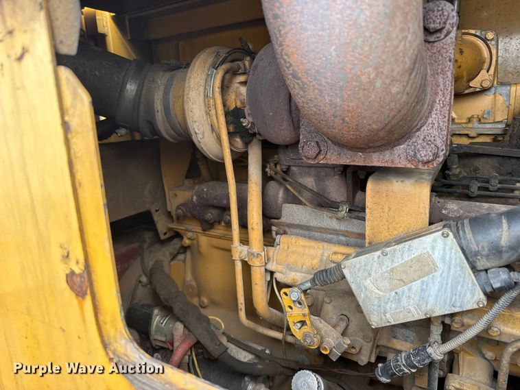 image for item FB0655 2001 Vermeer T758TR trencher