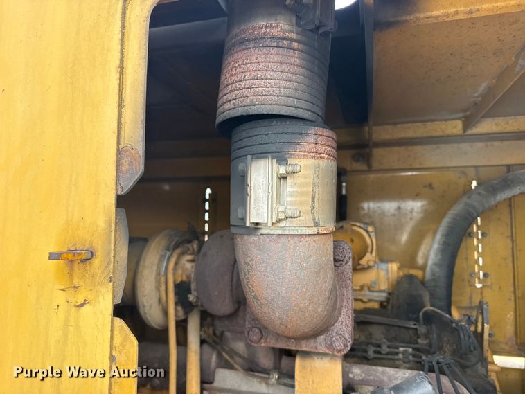 image for item FB0655 2001 Vermeer T758TR trencher