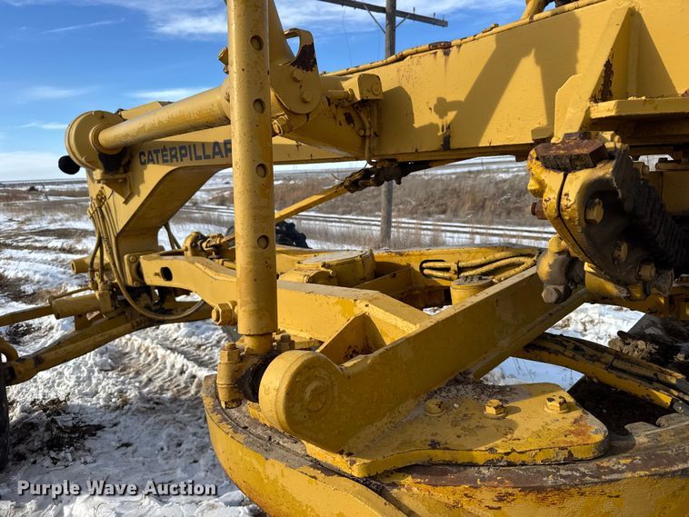 image for item FB0656 1968 Caterpillar 12F motor grader