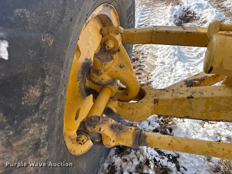 image for item FB0656 1968 Caterpillar 12F motor grader