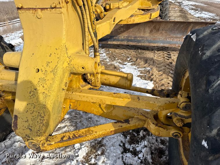 image for item FB0656 1968 Caterpillar 12F motor grader