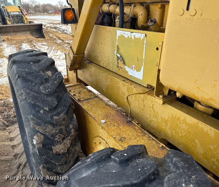 image for item FB0656 1968 Caterpillar 12F motor grader