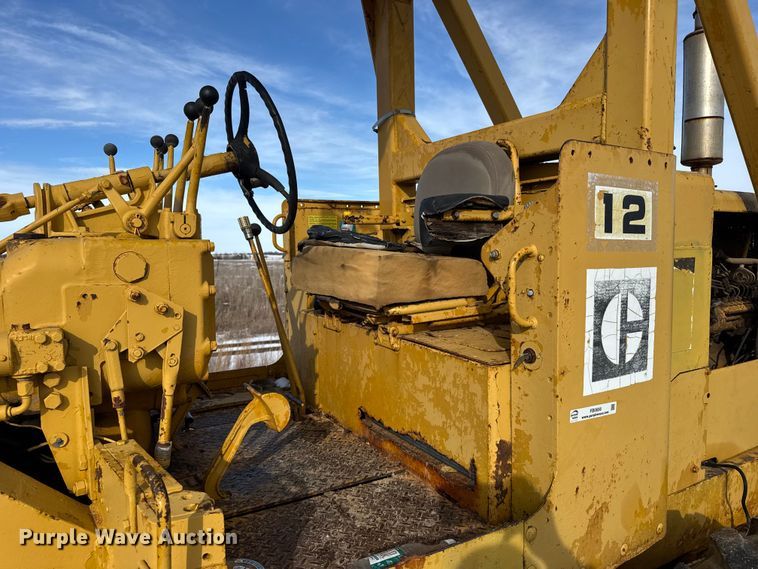 image for item FB0656 1968 Caterpillar 12F motor grader