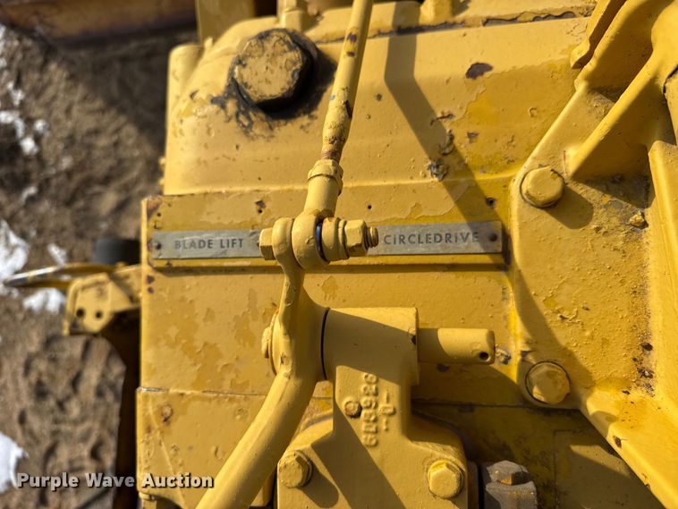 image for item FB0656 1968 Caterpillar 12F motor grader