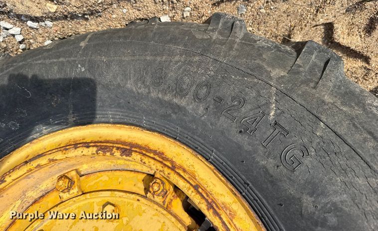 image for item FB0656 1968 Caterpillar 12F motor grader